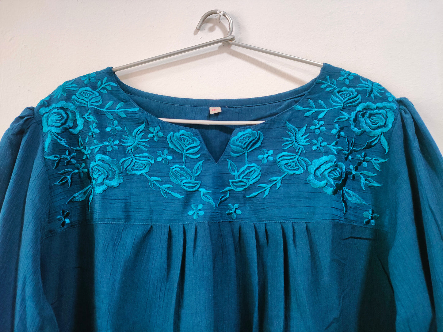 Elegant Navy Blue Short Kurtis with Floral Embroidery Detailing on the Neckline