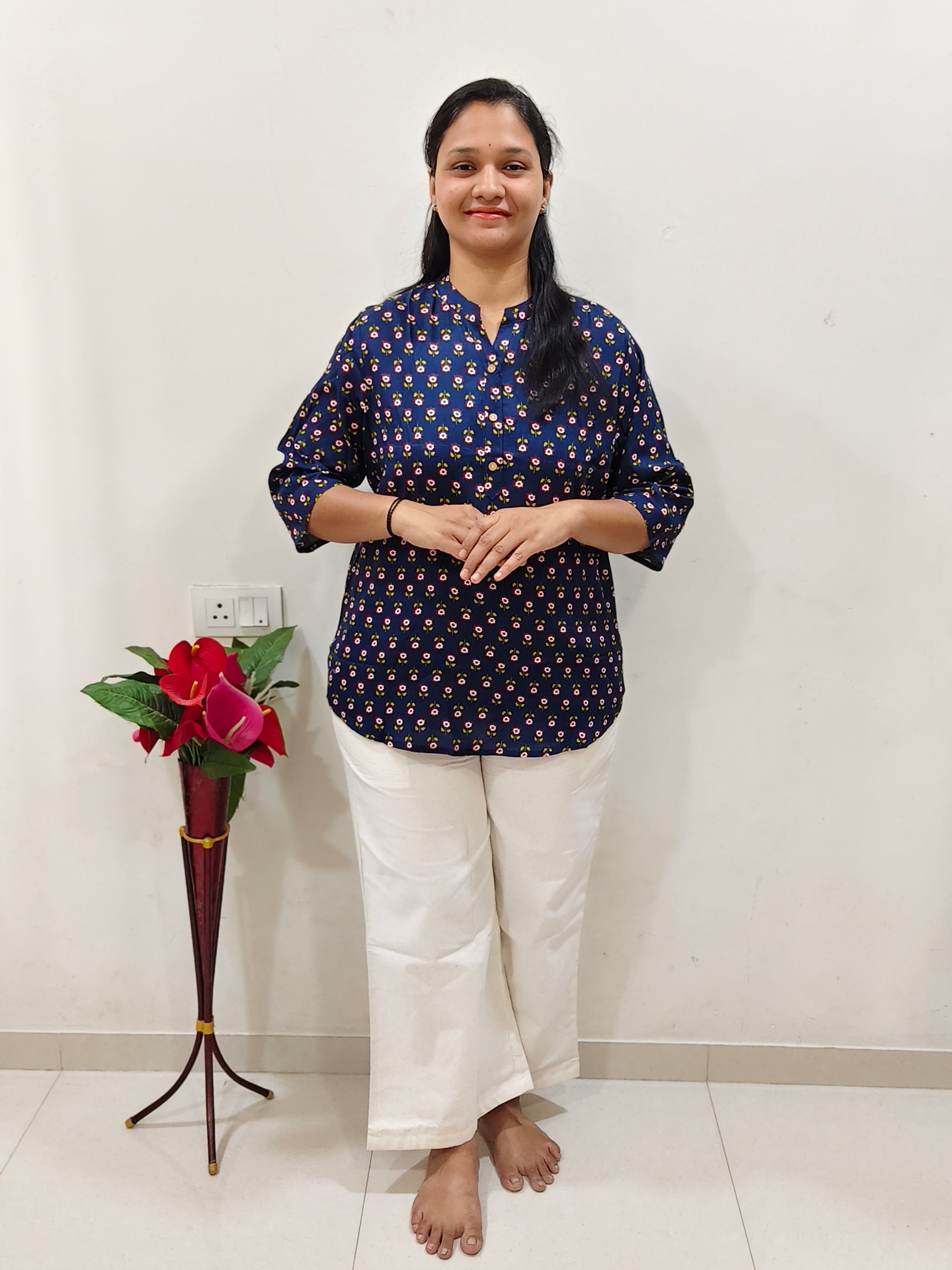 Elegant Navy Blue Cotton Short Kurti with a Stylish Pattern for Casual Wear