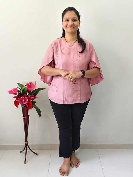 Elegant Collections Onion Pink Short Tops with Flared Sleeves and Stylish Design for Casual Wear